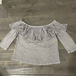 Off the shoulder long sleeve